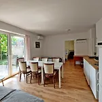 Sunny Terraces Rose Valley, 3* Lubiana