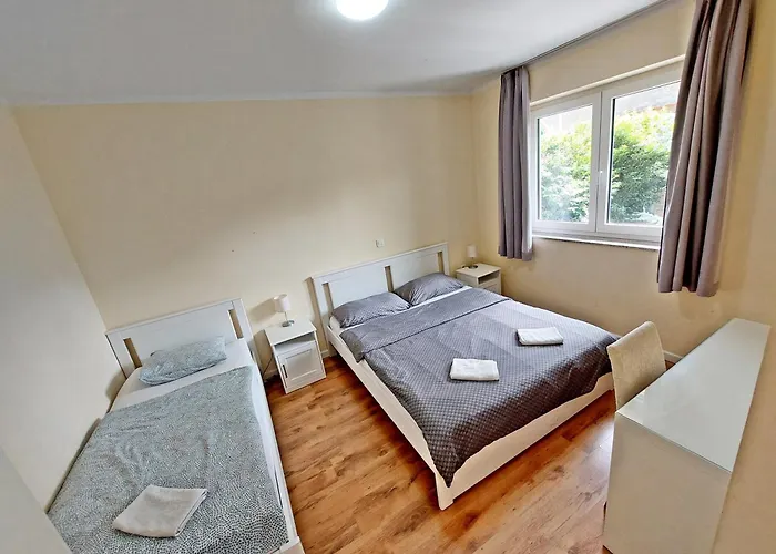 Sunny Terraces Rose Valley, krevet i doručak 3*