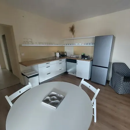 Sunny Terraces Rose Valley, לינה וארוחת בוקר 3*