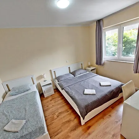 Sunny Terraces Rose Valley, Bed & Breakfast 3*