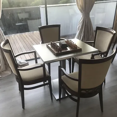 Sunny Terraces Rose Valley, לינה וארוחת בוקר