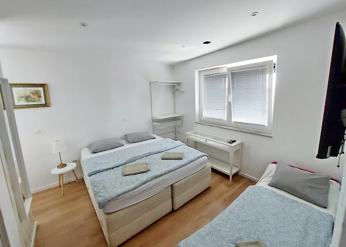 Sunny Terraces Rose Valley,