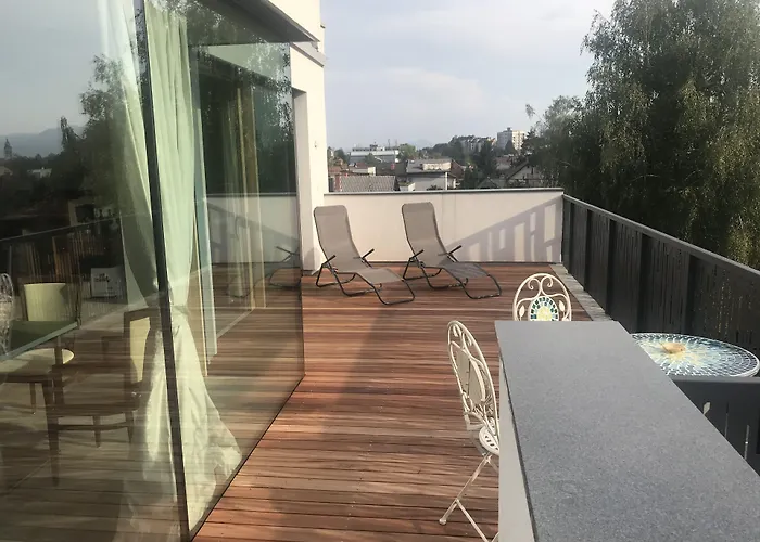 Sunny Terraces Rose Valley, Bed & Breakfast