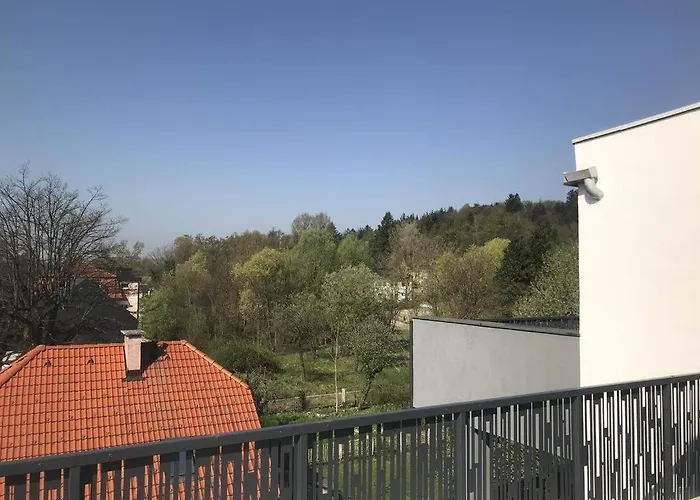 Sunny Terraces Rose Valley, Ljubljana