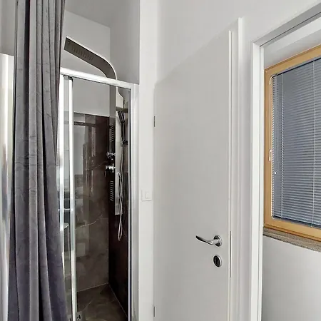 Sunny Terraces Rose Valley, 3* Ljubljana